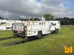 2019 CHEVROLET SILVERADO 5500HD FEC 4400 LB BOOM TRUCK VIN: 1HTKHPVK4KH284339