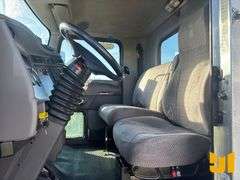 2018 KENWORTH T3 SERIES SINGLE AXLE REAR DISCHARGE MIXER TRUCK VIN: 2NKHHM6X2JM195027