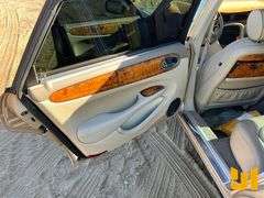 2003 JAGUAR VANDEN PLAS VIN: SAJDA24CX3LF57875 2WD