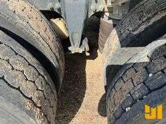 2017 INTERNATIONAL LF687 TANDEM AXLE DAY CAB TRUCK TRACTOR VIN: 3HSDJAPR0HN511128