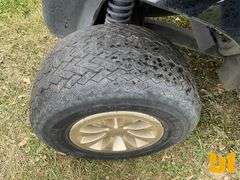 2019 EZ GO RXV GOLF CART SN: 5509066