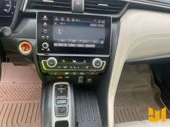 2019 HONDA INSIGHT VIN: 19XZE4F97KE014333 FWD