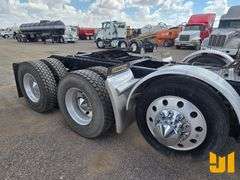 2018 KENWORTH T8 SERIES TRI AXLE DAY CAB TRUCK TRACTOR VIN: 1XKDP4EX0JR188496