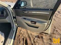 2008 CHRYSLER 300C VIN: 2C3KA63H78H118892 2WD