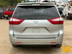 2019 TOYOTA SIENNA VIN: 5TDJZ3DC6KS220999 AWD