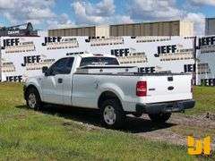 2005 FORD F-150 XL EXTENDED CAB 4X2 PICKUP VIN: 1FTRF12W95NA26474