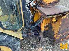 TRACKLESS VEHICLES SIDE WALK MACHINE