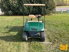 2013 EZ GO TXT GOLF CART SN: 3004737