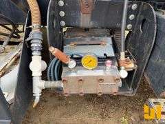 2001 STERLING TRUCK L7500 S/A VAC VIN: 2FZAA0AK51AF13774