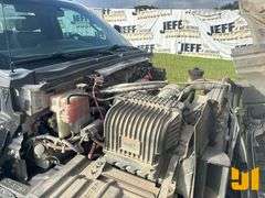 2019 CHEVROLET SILVERADO 5500HD FEC 4400 LB BOOM TRUCK VIN: 1HTKHPVK4KH284339