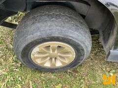 2019 EZ GO RXV GOLF CART SN: 5506431