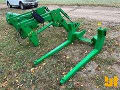 JOHN DEERE 240 SL LOADER SN: 001400W