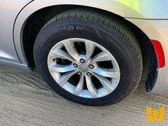 2015 CHRYSLER 300 VIN: 2C3CCAAG8FH791876 2WD