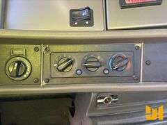 2018 KENWORTH T3 SERIES SINGLE AXLE REAR DISCHARGE MIXER TRUCK VIN: 2NKHHM6X2JM195027