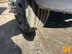 2007 INTERNATIONAL 8600 TANDEM AXLE SLEEPER TRUCK TRACTOR VIN: 1HSHXAHR27J552618