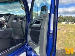 2020 KENWORTH T880 TRI-AXLE DUMP TRUCK VIN: 1NKZXPEX8LJ427909