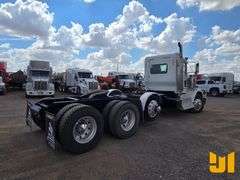 2018 KENWORTH T8 SERIES TRI AXLE DAY CAB TRUCK TRACTOR VIN: 1XKDP4EX0JR188496