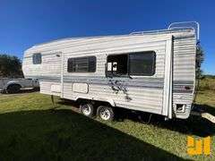 1996 KOMFORT 26FS FIFTH WHEEL CAMPER VIN: K53KFM21T1017287
