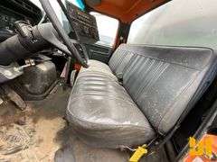 1994 FORD F-800 S/A ASPHALT DISTRIBUTOR TRUCK VIN: 1FDYK84E4RVA07420