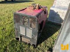 2016 LINCOLN CH730-3301 250 AMP PORTABLE WELDER SN: 4603700871