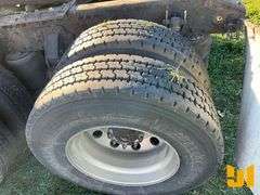 2007 VOLVO TRUCK VNL TANDEM AXLE DAY CAB TRUCK TRACTOR VIN: 4V4NC9GH47N481594