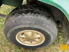 EZ GO TXT GOLF CART SN: 2700797