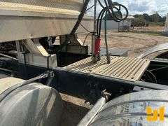 2017 INTERNATIONAL LF687 TANDEM AXLE DAY CAB TRUCK TRACTOR VIN: 3HSDJAPR0HN511128