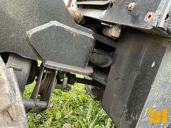 2004 DITCH WITCH 410SX SN: 4Y0252 CABLE PLOW