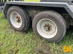 2015 LOAD TRAIL TAG A LONG EQUIPMENT TRAILER VIN: 4ZECH1826F1090982