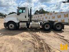 2018 INTERNATIONAL LT625 TANDEM AXLE DAY CAB TRUCK TRACTOR VIN: 3HCDZAPR9JL172195