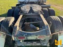 2007 VOLVO TRUCK VNL TANDEM AXLE DAY CAB TRUCK TRACTOR VIN: 4V4NC9GH47N481594