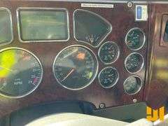 2014 MACK CXU (PINNACLE) TANDEM AXLE TRUCK TRACTOR VIN: 1M1AW07Y5EM040685