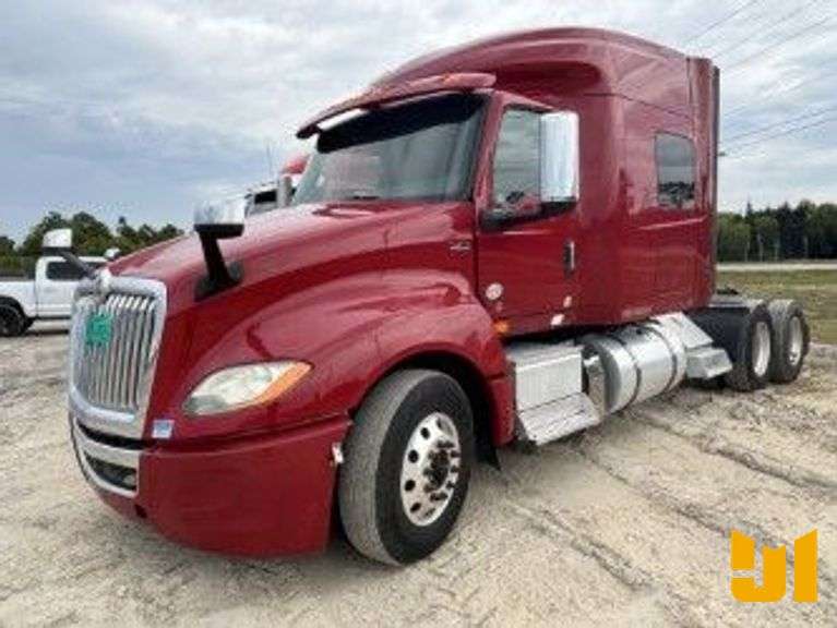 2018 INTERNATIONAL LT625 TANDEM AXLE DAY CAB TRUCK TRACTOR VIN: 3HSDZAPR4JN665839