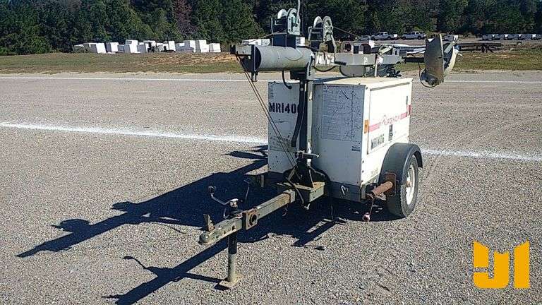 2011 MAGNUM MLT3060M 4 BULB LIGHT TOWER SN: 1106655