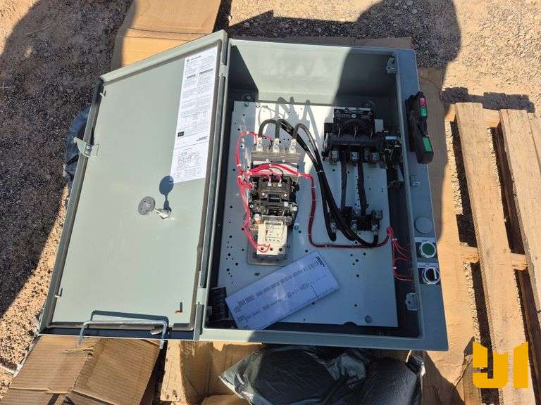 ALLEN-BRADLEY ELECTRICAL BOX