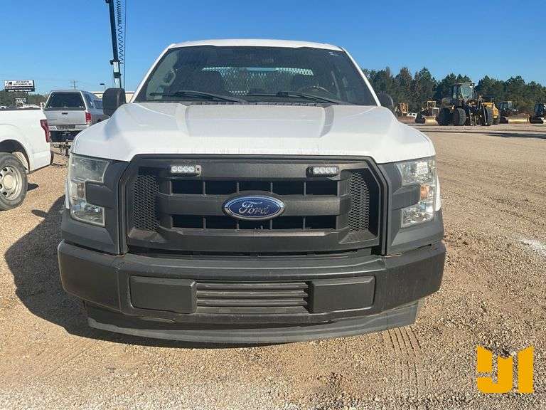 2017 FORD F-150 1/2 TON EXTENDED CAB PICKUP VIN: 1FTEX1CF4HKC49344