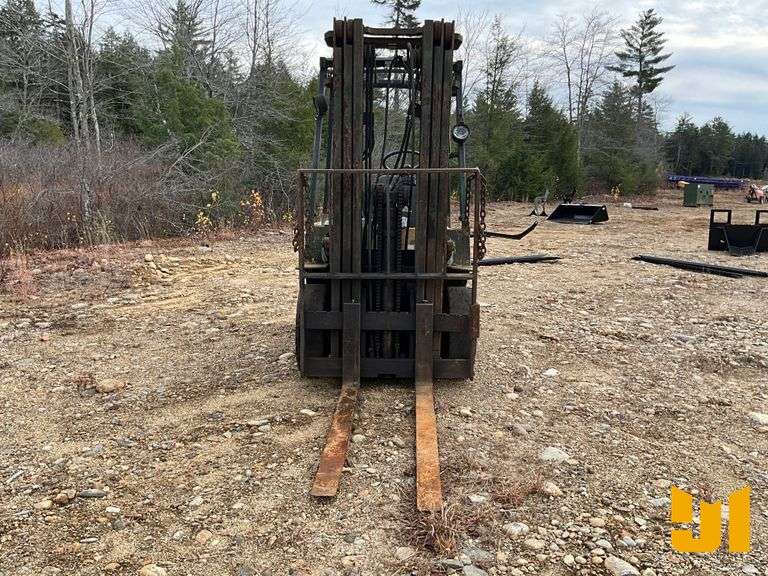 CATERPILLAR DP25 CUSHION TIRE FORKLIFT SN: 5BM00273