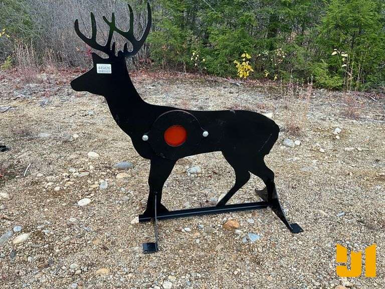 UNUSED 3/8” AR500 DEER SHOOTING TARGET