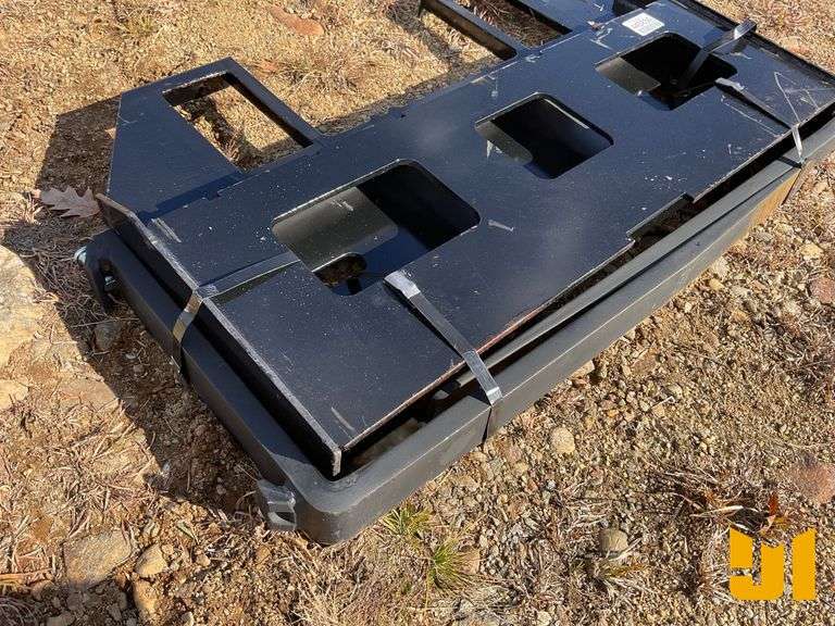 UNUSED KC 45” FORK FRAME W/42” FORKS