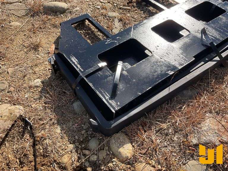 UNUSED KC 45” FORK FRAME W/42” FORKS