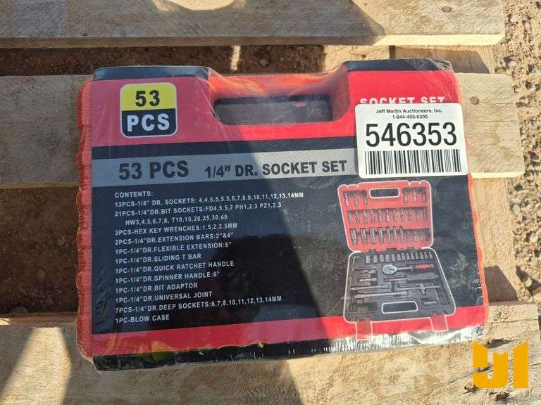 UNUSED 53 PCS 1/4 IN. DRIVE SOCKET SET