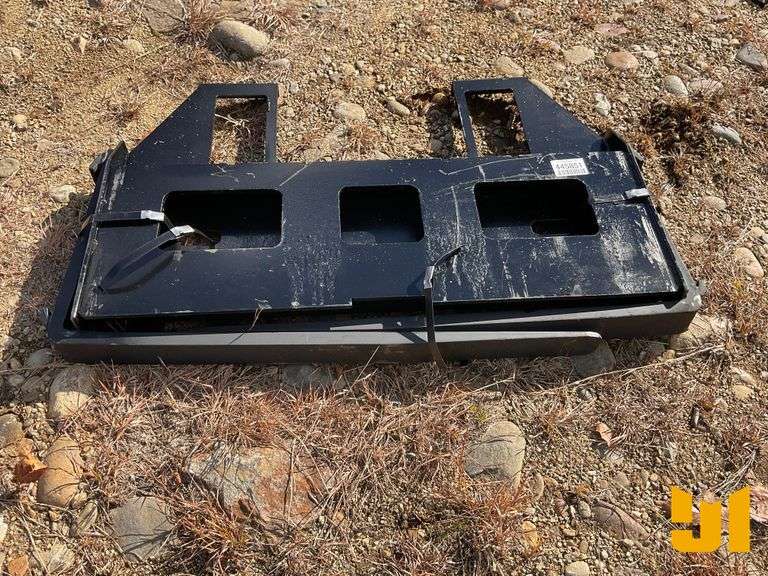 UNUSED KC 45” FORK FRAME W/42” FORKS