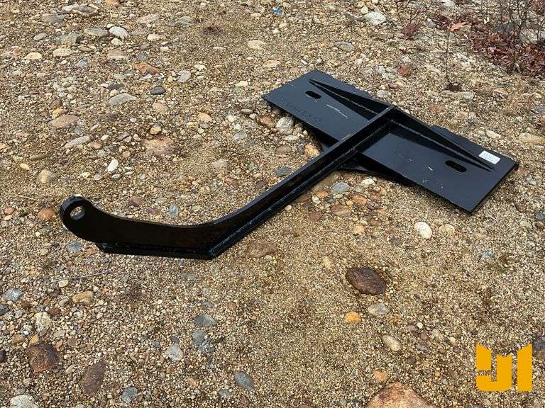 UNUSED KC SKID STEER TREE BOOM