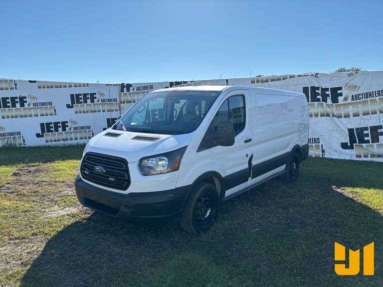 2015 FORD TRANSIT 2WD VIN: 1FTNE1ZM0FKB12930