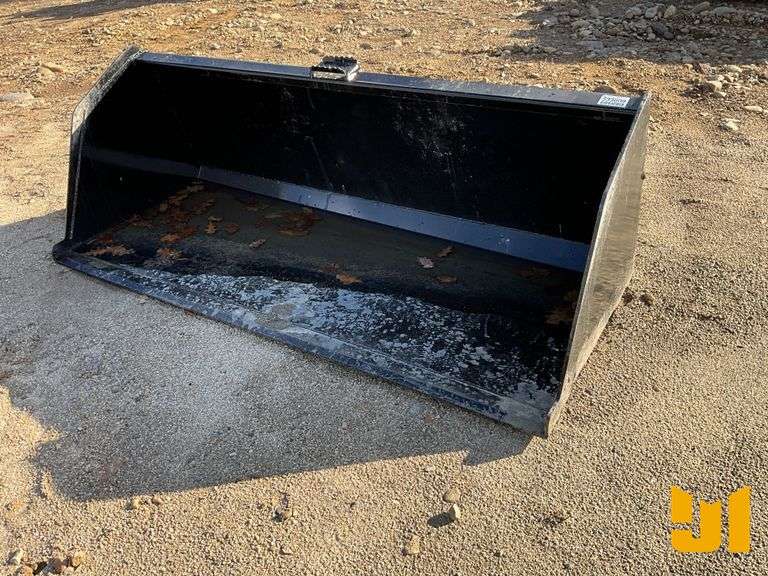 UNUSED KC  84" SNOW/LITTER BUCKET, SKID STEER