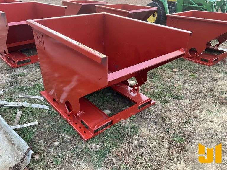 UNUSED 2 YARD SELF DUMPING HOPPER
