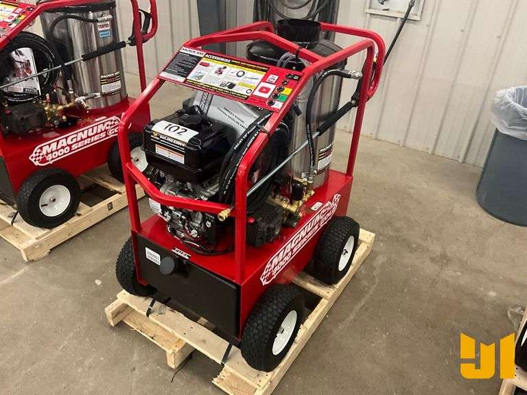 UNUSED EASY-KLEEN MAGNUM 4000 SERIES PRESSURE WASHER SN: 254479