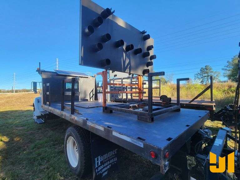 2005 FORD F-650 S/A ATTENTUATOR / CRASH TRUCK VIN: 3FRNF65955V178566