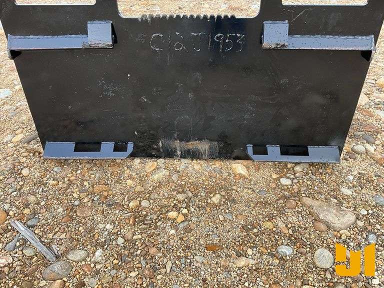 UNUSED KC 40” TREE SPADE BUCKET