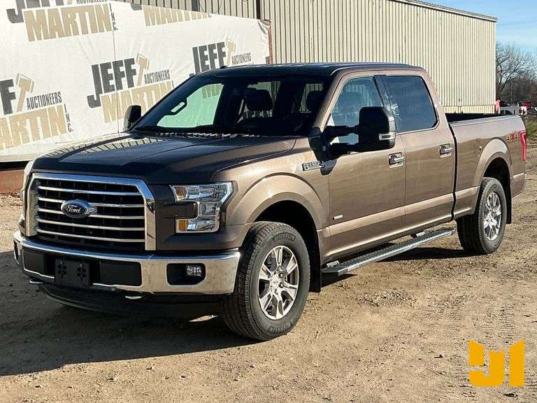 2015 FORD F-150 XLT CREW CAB 4X4 PICKUP VIN: 1FTFW1EG9FKE04819